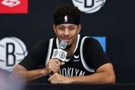 Seth Curry is still on the injury report.
